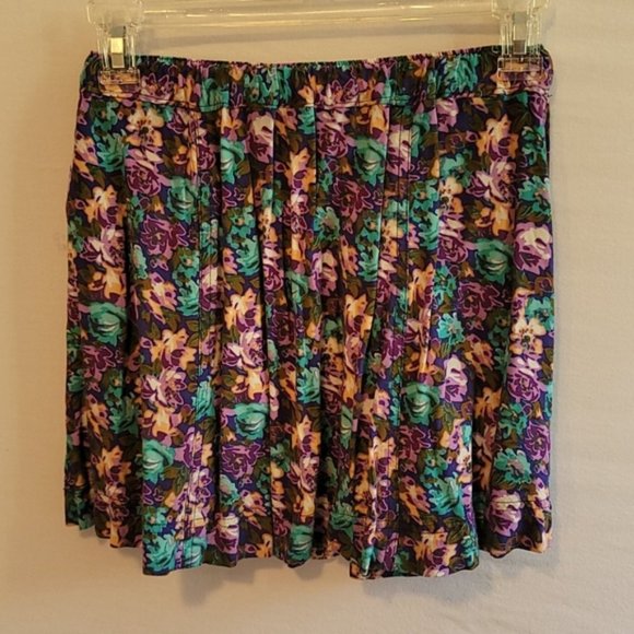 Forever 21 I Love H81 Floral Mini Skirt W/ Pockets - Picture 4 of 7